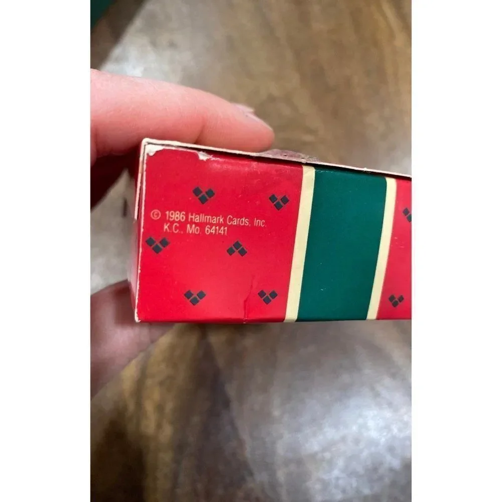 Vintage‎ Hallmark Mouse to the Moon handcrafted ornament 1986 Christmas Holiday